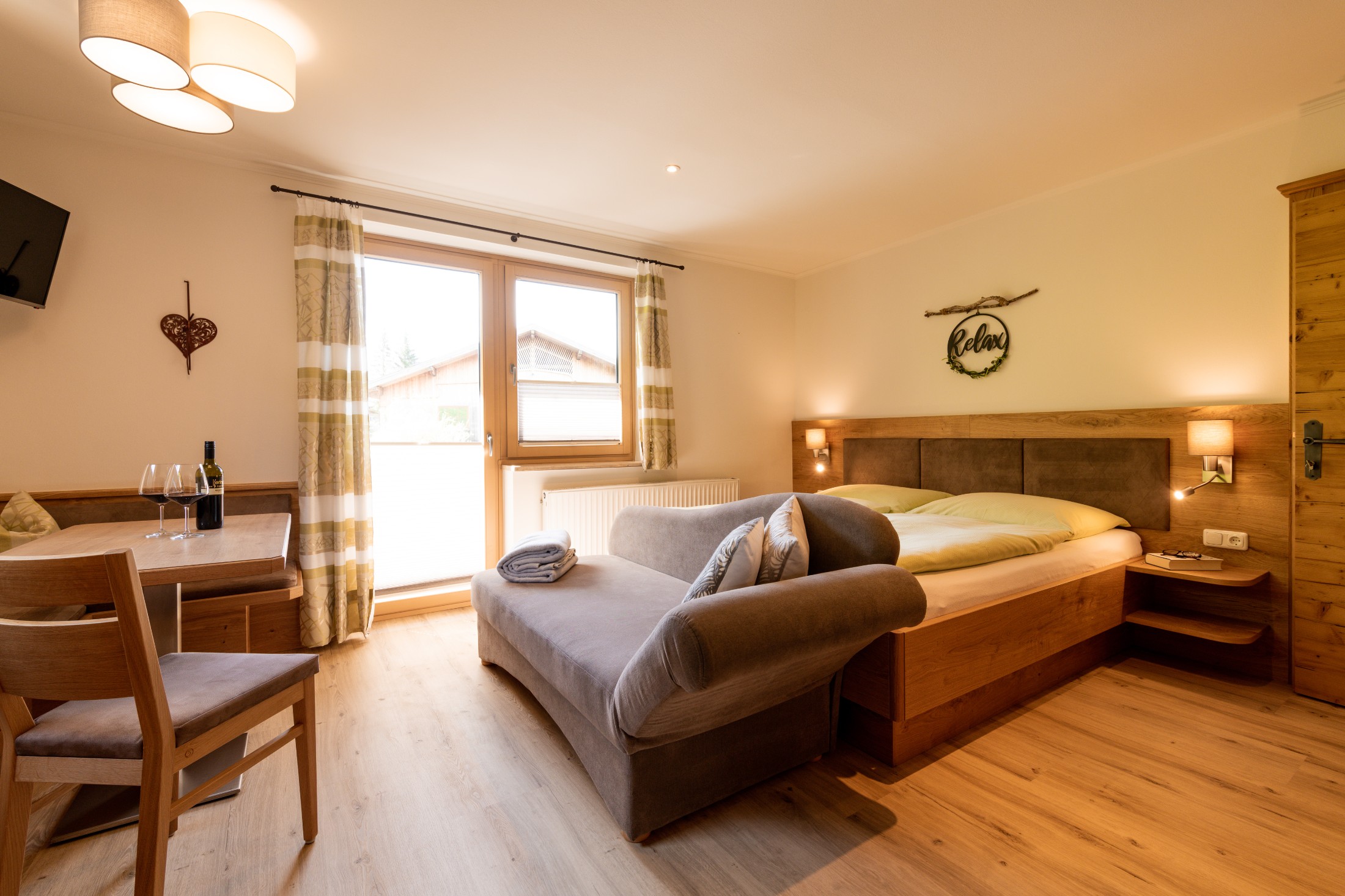 Unsere Appartements sind alle vom Tischler gefertigt; sie bieten sowohl Komfort als auch Gemütlichkeit